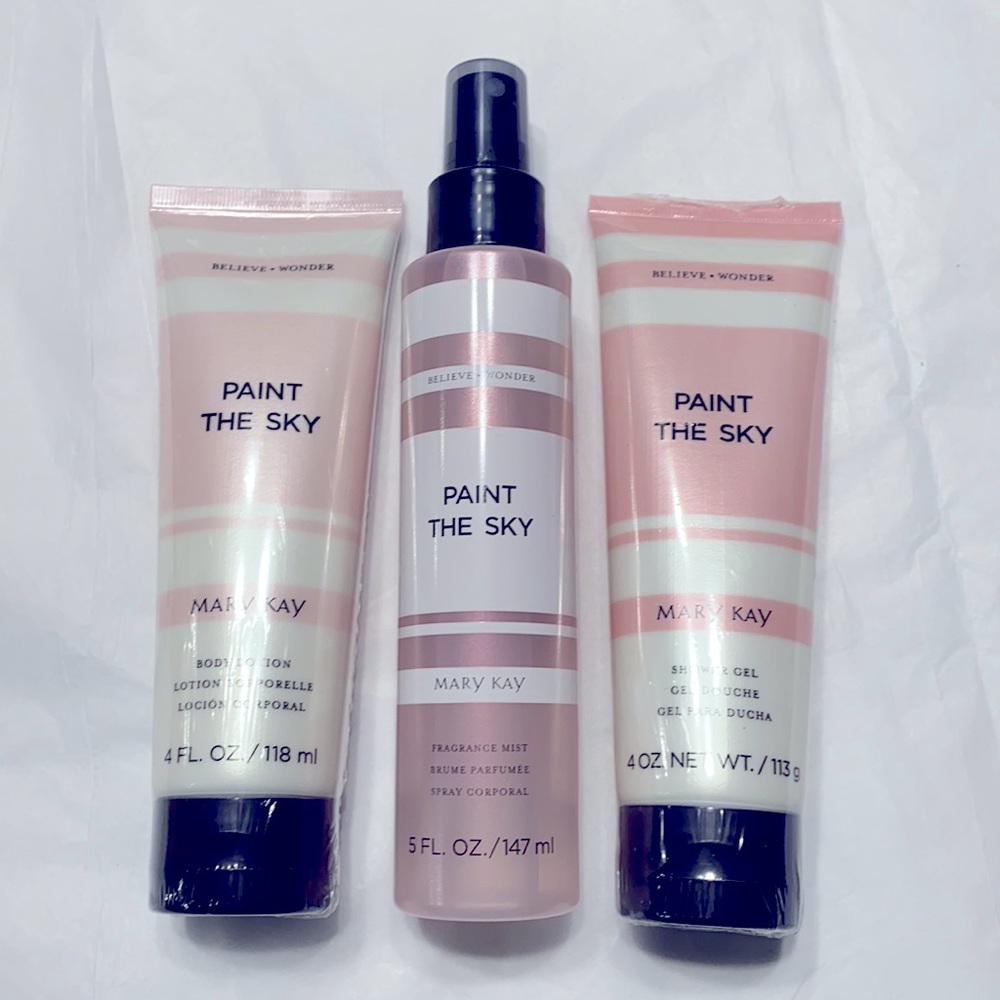 Mary Kay Paint the Sky Skincare +gift bag - Picture 5 of 7